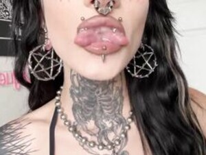 Morguekitty - tongue spit tease