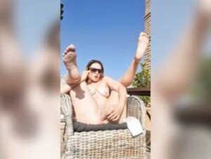 HotgirlMeg Outdoor Pussy Play