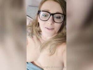 Kimmi & Her Hitachi