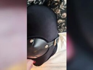 TS MissValerie gets a blowjob