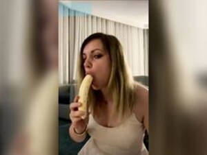 Chelxie DeepThroat