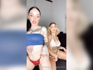 JENNIBM / OF GIRL