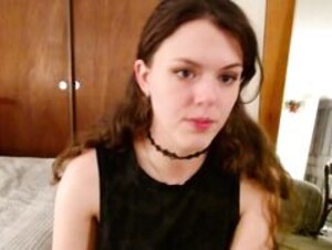 charlotte1996's webcam show from October-13-2023 03-47-29