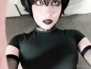 Norafawnn masturbation