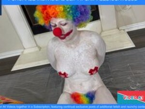RAVEN | BIG TITTED TEEN THIEF TURNED INTO NUDE CLOWN SLAVE HAIRY VAGINA COSPLAY ENF
