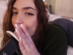 ROSE ASMR ear eating & ear licking that's gradually gets faster