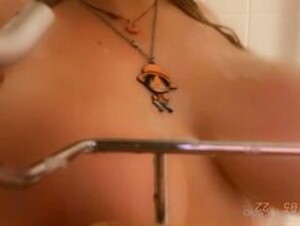 Chewys.melons shower OF