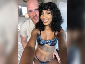 Olivia Jay & Johnny Sins Interracial Hotel Hookup ONLYFANS