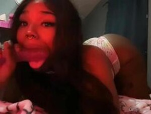 xdsells dildo blowjob ppv