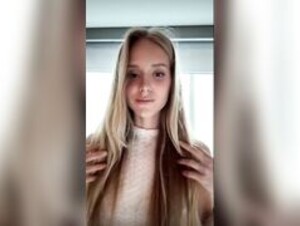 Caroline Zalog --Rainy-Day-Livestream