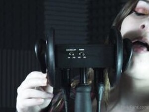 ASMR MIA TOPLESS