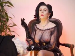 Miss Ellie Mouse -- sissy maid training