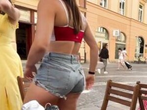Andrea Botez Tiny Booty Short Stream Twitch Clip