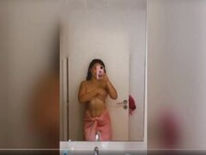 Sopphiaxo Topless Tease