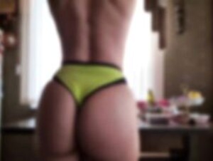 JuliaKul Twerk