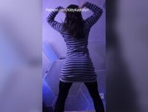 KiityKatk8lyn dance 32