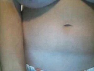 AbigailHarperXO's bubbly cheeks