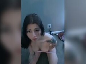 Noemiexlili talking dirty