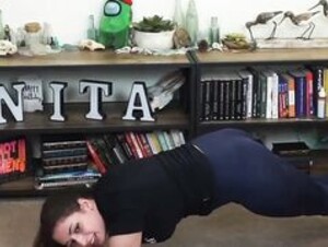 Sweet Anita Ass Jiggle Yoga Pants Twitch Clip