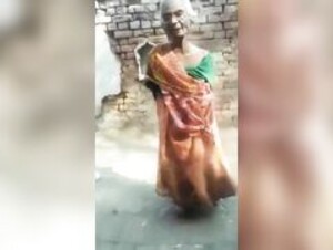 tora mai ke ghachar ghacar
