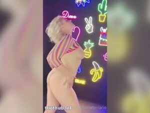 stefania ferrario1