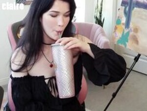 evelynclaire's Chaturbate show June-16-2024