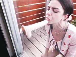 ema lee - balcony ass to mouth solo