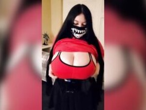 Esskayuwu Titsdrop