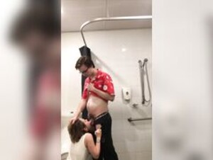 yuwki blow job