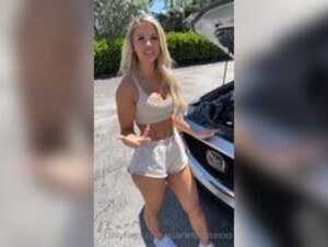 ScarlettkissesXO fucking Stranger in Car