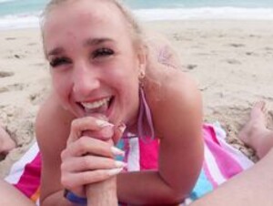 Abby Lynn - Sex on the beach