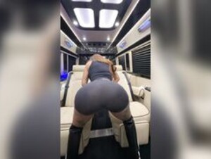 New Cardi B IG Twerk