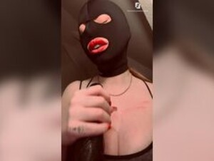 The Dutch Jessica Rabbit - Blow BBC