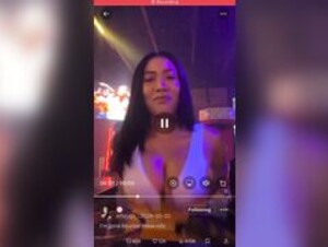 Faiygo_ shaking tits