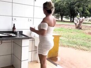 Loira Praiana Final de tarde no Chalé tempo começou a Mudar