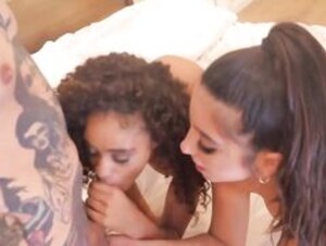 Lena & Scarlitt Threesome