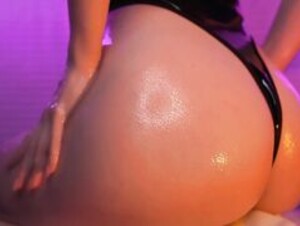 ASMR Mood Oil Massage