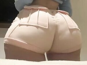 Bootybyshel