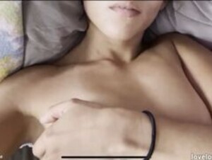 Valerie Loureda tease