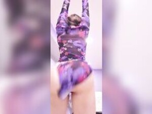 Ass clap