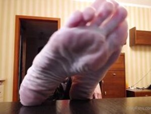 badassbitchvip Soles In Your Face
