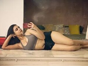 Call Girls In Mayur Vihar Phase 3 °9643097474 Delhi Escorts