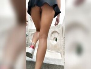 Julie showing off