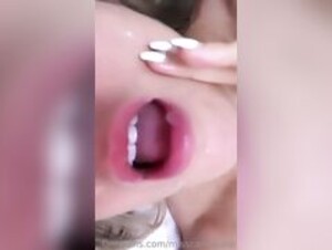 MissCarrieJune Facial