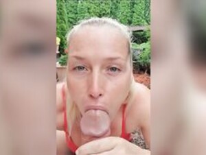 Kathia nobili blowjob and swallow