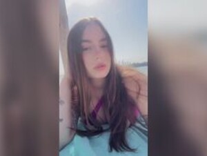 VALERIA VIDAL 2