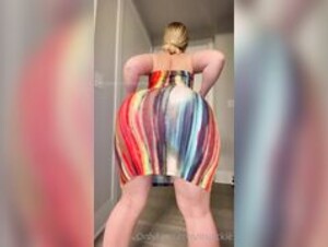 applebottomalexis