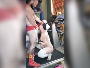 95PERCENTLAUREN CHUN LI TREADMILL FULL