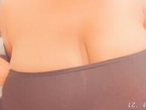 Cinnabus big tits