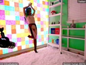 Kati3kat's webcam show from MFC June-10-2023 08:19:30